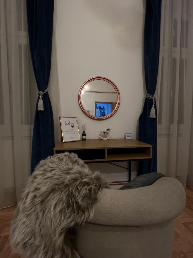Le Royal Suites Sarajevo - City Center Екстер'єр фото