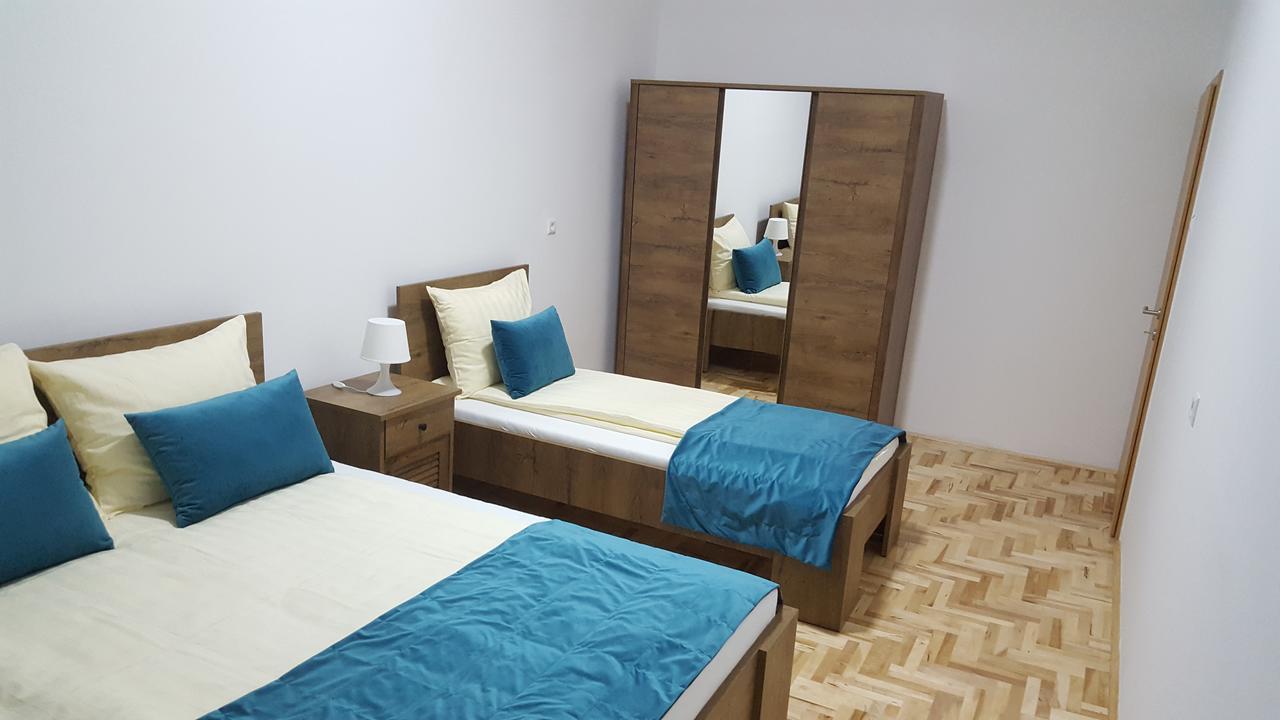 Le Royal Suites Sarajevo - City Center Екстер'єр фото